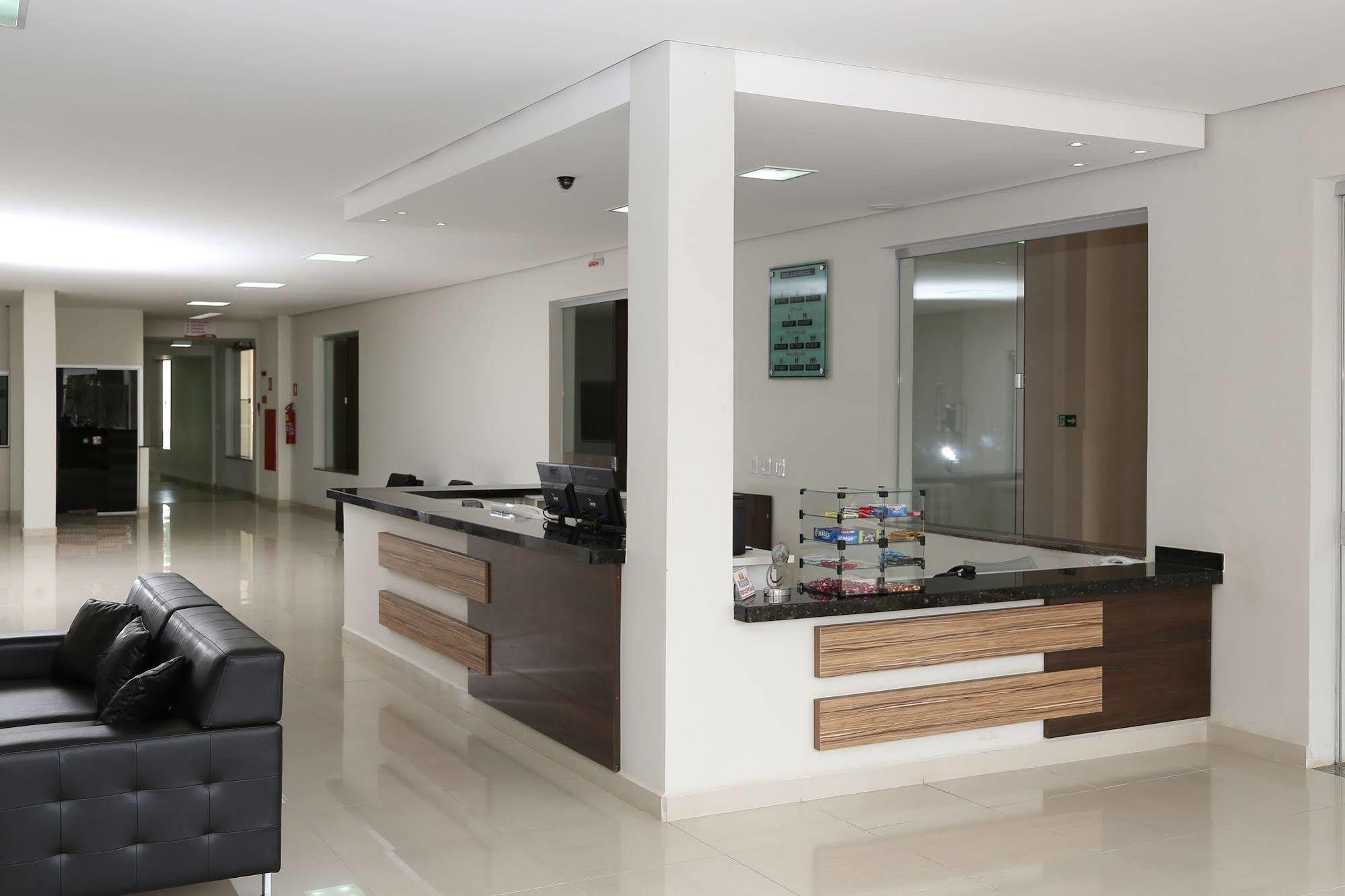 Big Hotel Araguari Exterior photo